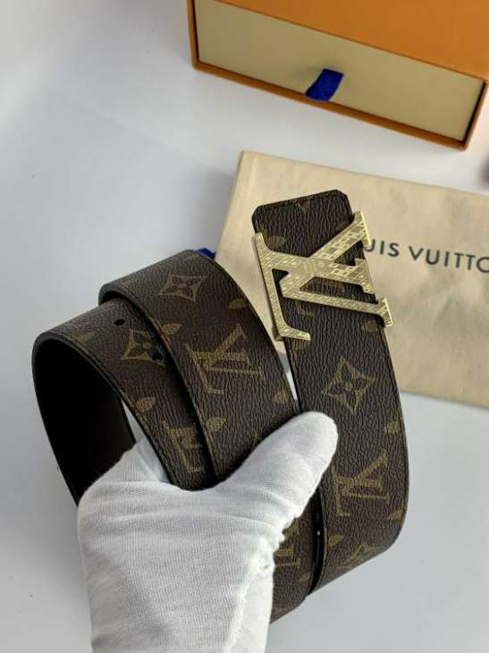 Picture of Louis Vuitton Belts _SKUfw233311159fw